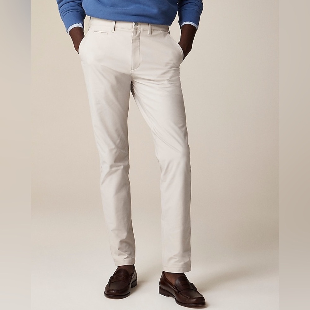 J Crew NWT 1040 Athletic Tapered-fit Tech Pant Size 32 / 30 in Ashen Taupe